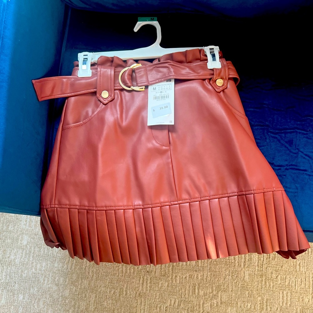 Women clothing; brand new and never worn